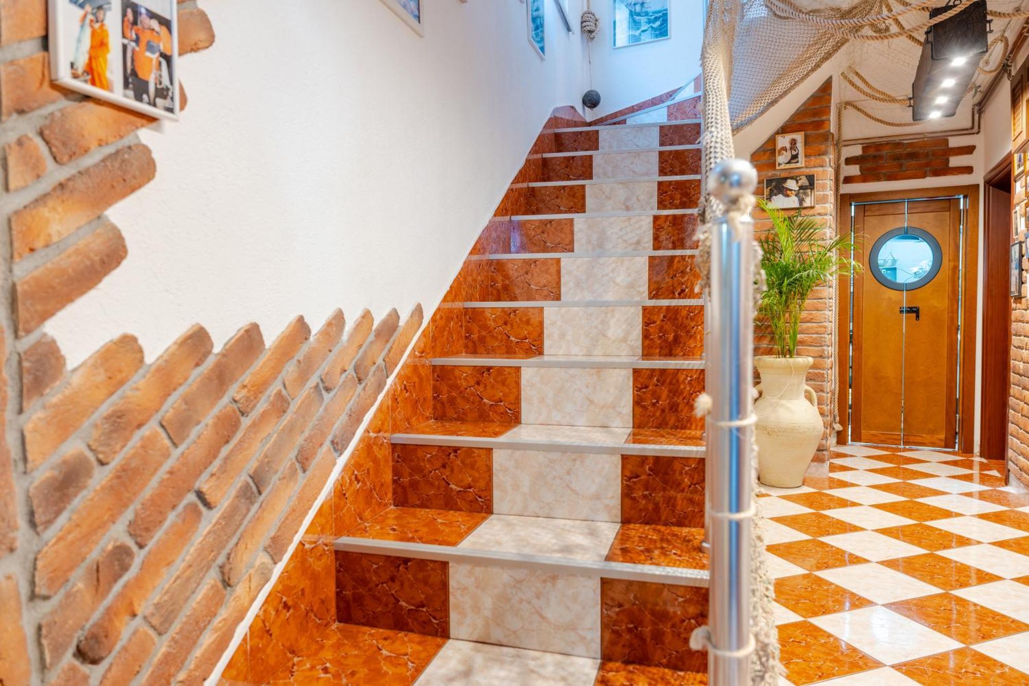 Guest House Vucicevic Budva Bagian luar foto